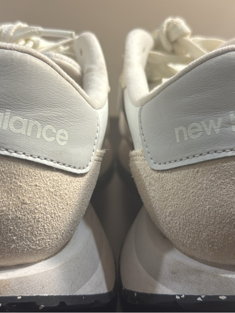 New Balance Women’s Sneakers in Cream and White - Picture 4 of 6